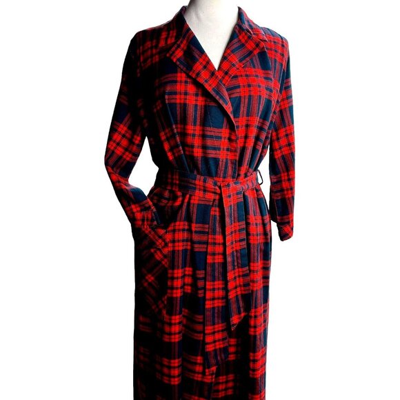 Vtg. Bard's Women’s M L Wool blend bath robe red plaid - Picture 5 of 13